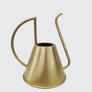 Modern style brass watering can made in India with unique design